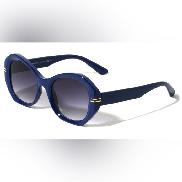 She Wear Accessories - Blue Vintage-Inspired Oversized Sunglasses